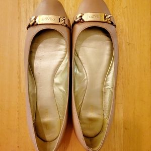 Coach flats